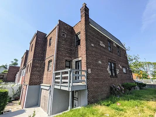 4th image of 9901 Francis Lewis Blvd