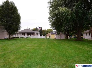 20617 Laramie Rd, Elkhorn, NE 68022