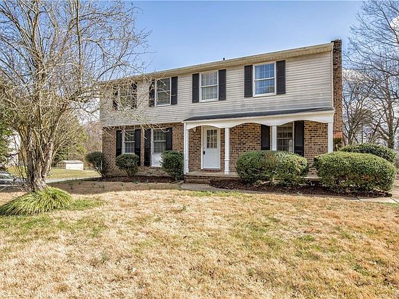 2nd image of 1101 Arch Hill Dr