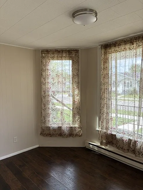 302 South Main Street - 2 — Photo 1