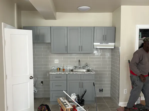 4725-4727 Chester Ave, Philadelphia, PA