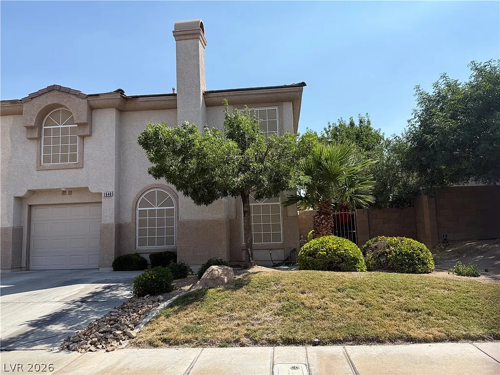 3 bed, 2.5 bath, 1508 sqft, $1,750 — Photo 2