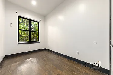 Rented by Rennit Inc.