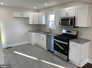 319 Irving St, Trainer, PA 19061