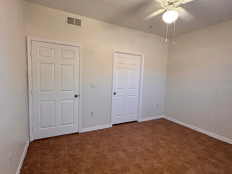 6025 Westgate Dr #2512 — Photo 32