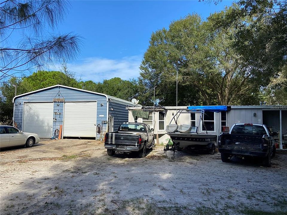 1st image of 19231 Causeway Blvd