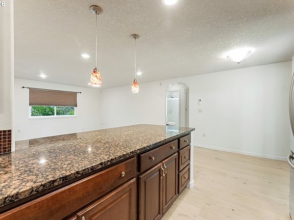 3rd image of 159 SW Florence Ave APT 45