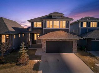 126 W Bayview Cir SW, Airdrie, AB T4B4H5