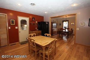 4th image of 1223 W 8th Ave