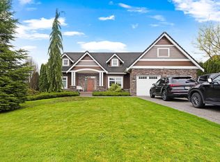 17038 Greenway Dr, Surrey, BC V4N5C5