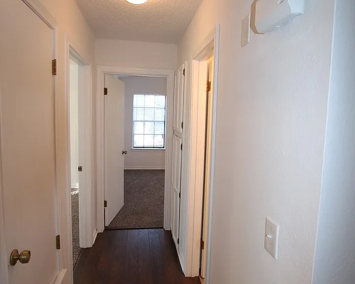 1107 Jan St — Photo 13