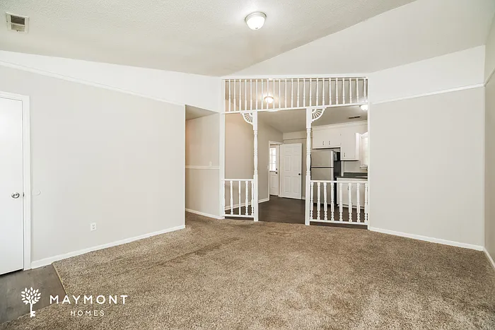 301 Bluebell Ave — Photo 5