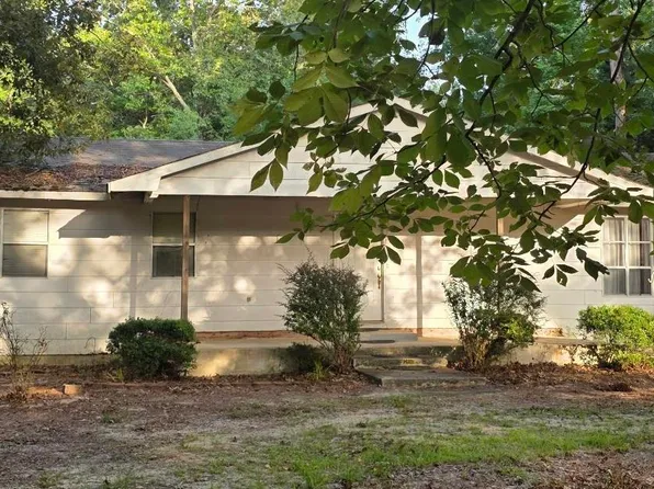 6910 Wampler Spur Rd, Pine Bluff, AR 71602