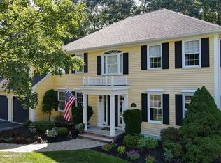 23 Jessica Cir, Reading, MA 01867