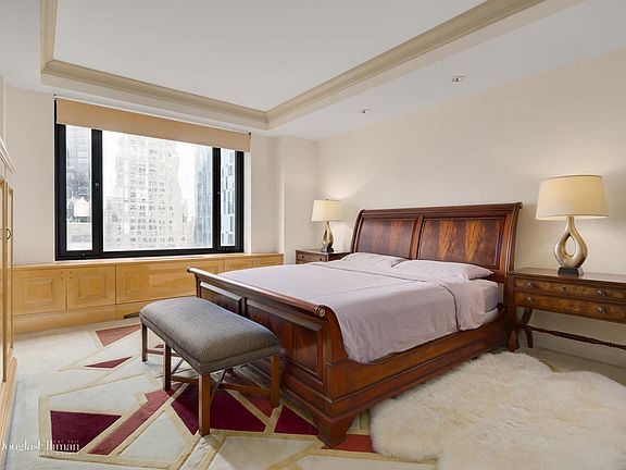 5th image of 150 Central Park S #2804