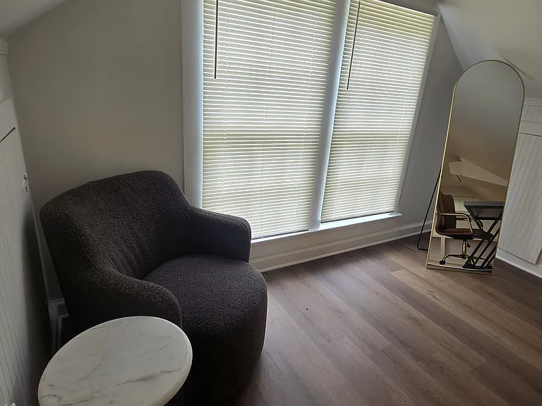 1177 Morley Ave SE — Photo 25