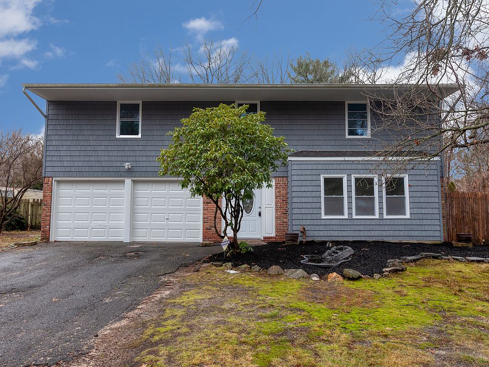 1st image of 36 Northridge Dr