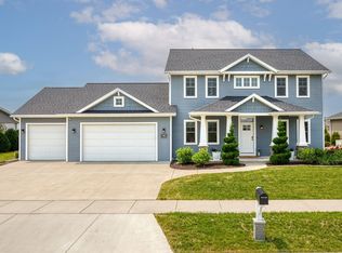 5485 N Amethyst Dr, Appleton, WI 54913