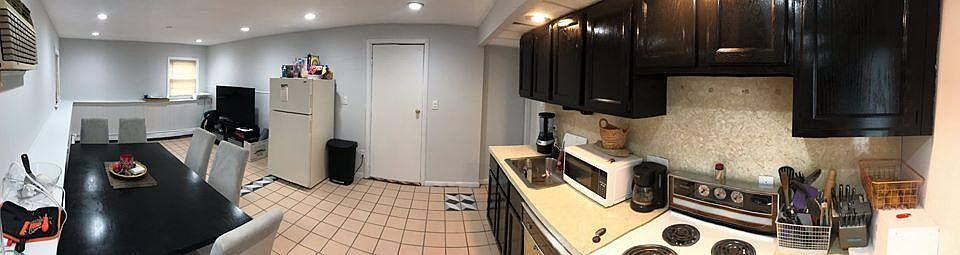 1st image of 1 Highland Glen Dr #1B