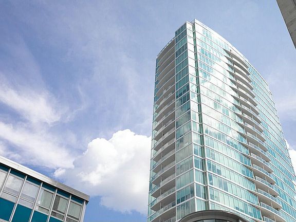 2nd image of 110 N Corcoran St #2502