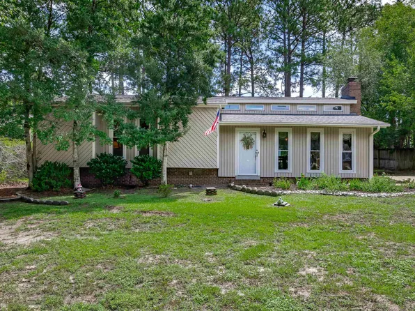 103 Longleaf Dr, Cayce, SC 29033