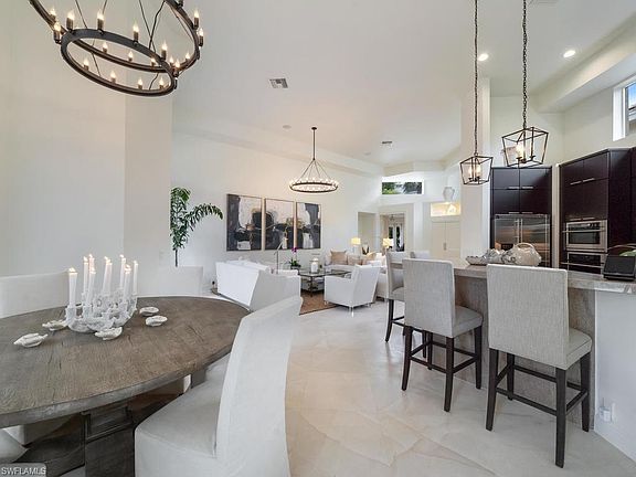 5th image of 7822 Cocobay Ct