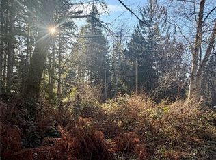 51 Fox Rd, Quilcene, WA 98376