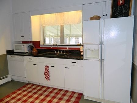 2nd image of 504-A Wyndhurst Dr