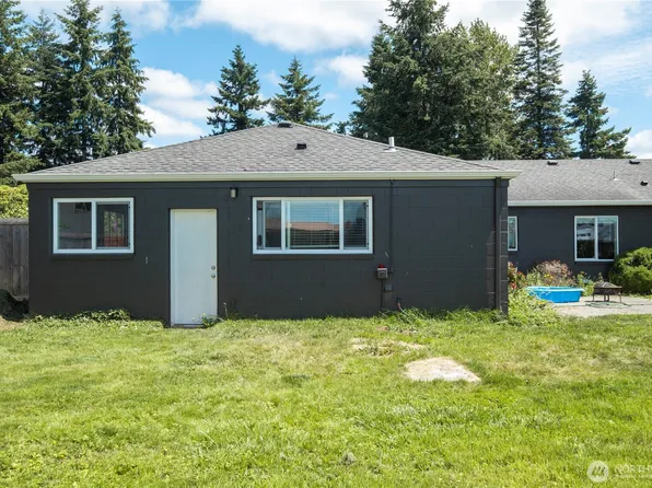 2901 Hollydale Acres Lane, Mount Vernon, WA 98273