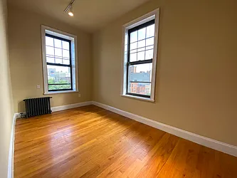 Rented by Best Apartments North Inc