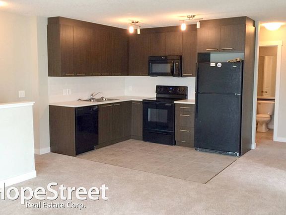 2nd image of 300 Marina Dr #183