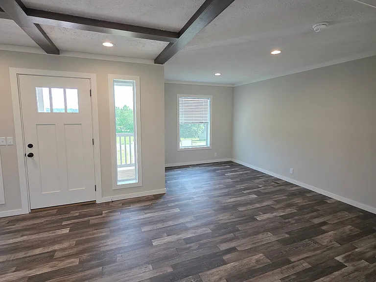 209 W Lake St — Photo 7