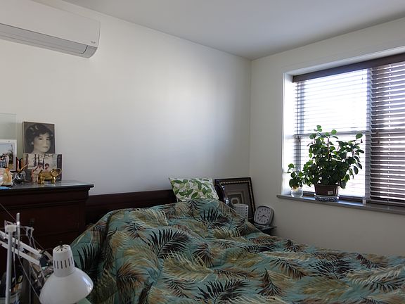 5th image of 1278 85th St APT 4