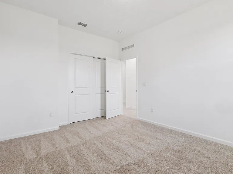 3712 Watercliff Cir — Photo 17