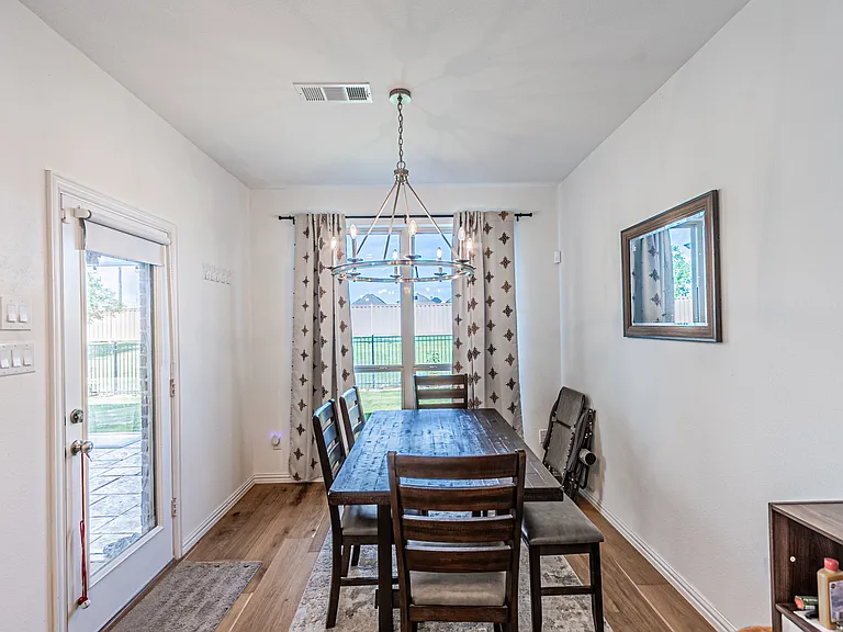 3508 Crescent Ln — Photo 8
