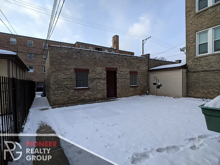 5650 N Spaulding Ave #2 — Photo 23