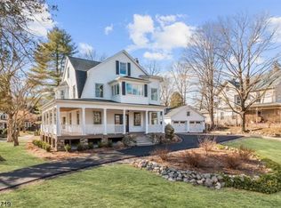 589 Franklin Tpke, Allendale, NJ 07401