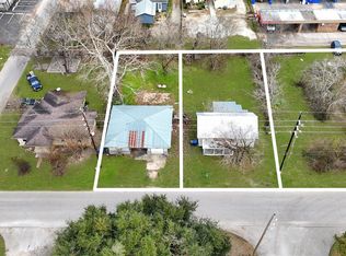 118 Commerce St, Magnolia, TX 77355