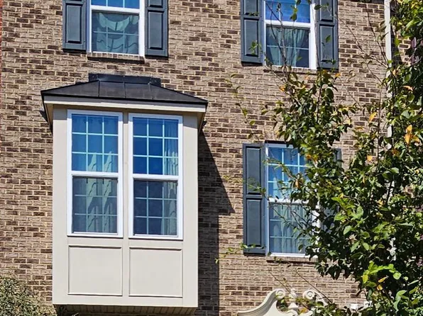 12212 Revolution Ct, Waldorf, MD 20602