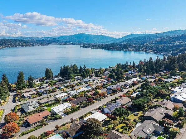 2623 170th Avenue SE, Bellevue, WA 98008