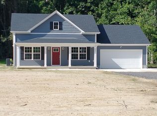 211 Newbern Dr #16, Knotts Island, NC 27950