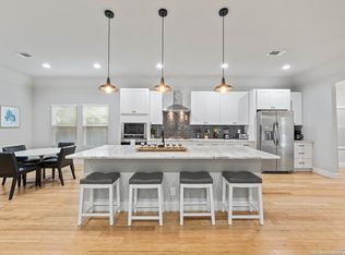 422 E WOODLAWN AVE, San Antonio, TX 78212