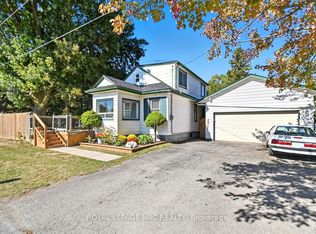 2459 Thompson Rd, Niagara Falls, ON L2J 0E8