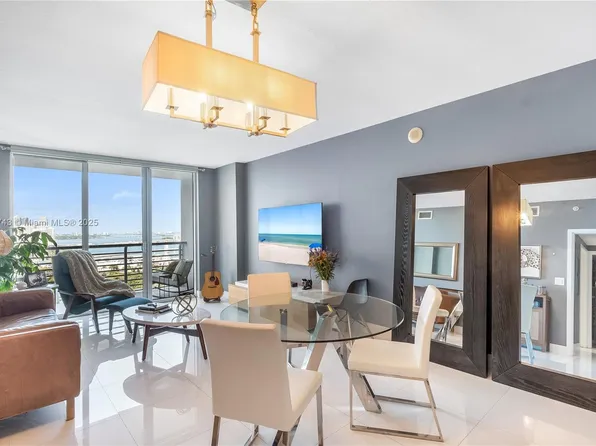 325 Biscayne Blvd #2514, Miami, FL 33131