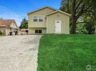 35757 N Watson Ave, Ingleside, IL 60041