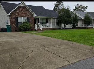 2819 Faith Ln, Spring Hill, TN 37174