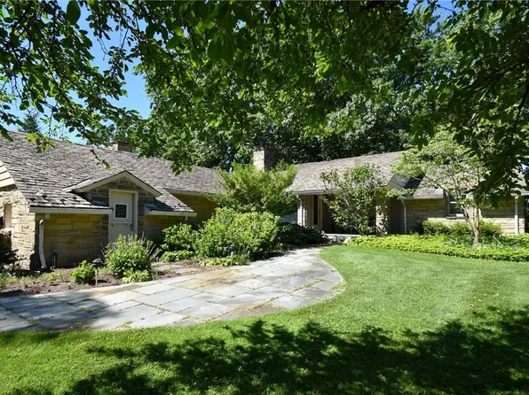 3280 Green Rd, Beachwood, OH 44122