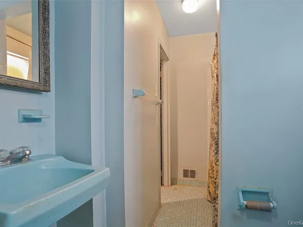 160-34 83rd Street image 14 of 43