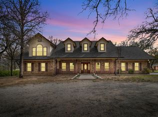 2865 J E Woody Rd, Springtown, TX 76082