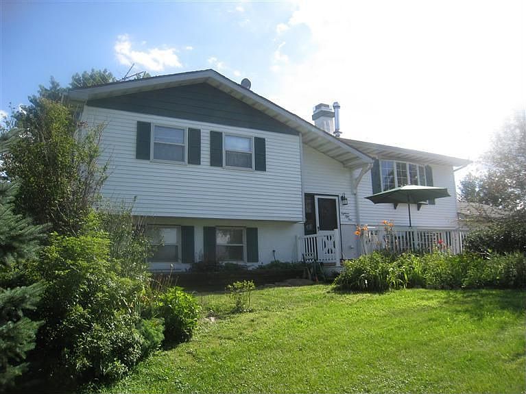 1st image of 1851 E 137th Ave